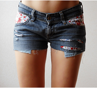 Do it toi-même encore un super short en jean et tissu liberty !