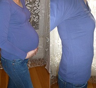 Pourquoi je continue à porter des vêtements de grossesse 8 mois après mon accouchement