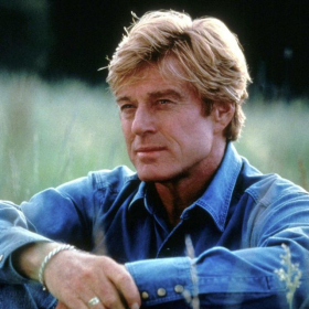 "Amenez-la moi ! Elle est très belle" : ce jour où Robert Redford a dragué Anne-Sophie Lapix en direct