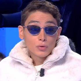 Clash entre Rima Hassan et Aqababe : le GIF qui a tout déclenché
