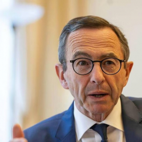 Nicolas Sarkozy prêt à tourner le dos à Bruno Retailleau ? Ce malaise autour de Louis Sarkozy qui crispe la droite