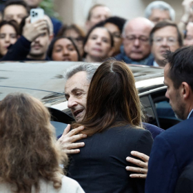Nicolas Sarkozy en prison : le geste fort de Carla Bruni, de sa sœur méconnue Consuelo et de son fils aîné