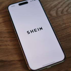 Shein va vendre du Pimkie dans 160 pays : pourquoi ce partenariat secoue le monde du prêt-à-porter