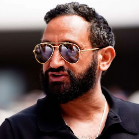 Ce chroniqueur avait démenti sa venue : Cyril Hanouna officialise un changement de dernière minute