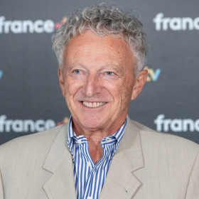 « Je me sens très bien parmi vous » : Nelson Monfort débarque sur CNews et personne ne s’y attendait