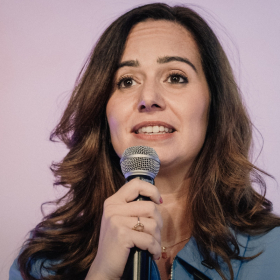 Ce malaise télévisé qui relance l'idée que Sarah Knafo est totalement déconnectée de la réalité des Parisiens