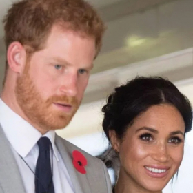 Meghan et Harry invités chez Kris Jenner… mais soigneusement effacés des photos