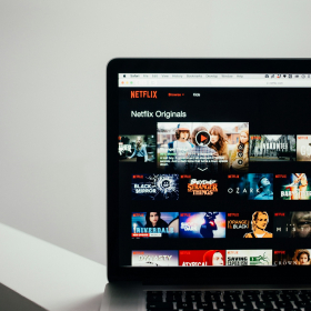 Netflix bientôt plus cher ? Découvrez ce qui pourrait impacter vos soirées streaming !