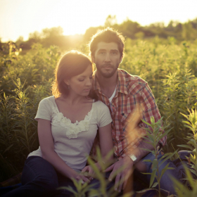 Les signes qui montrent que vous restez en couple uniquement par peur de la solitude