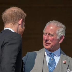 « Il va très bien » : le prince Harry rassure sur l’état de santé du roi Charles, toujours sous traitement