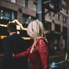 13 signes que vous sortez avec un homme narcissique