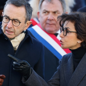 "Conditions pour gagner Paris" : après le retrait de Sarah Knafo, Bruno Retailleau croit à un scénario surprise