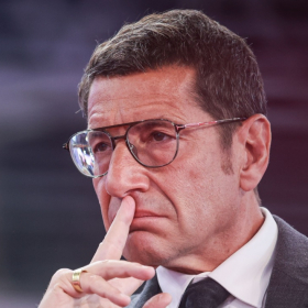 « Ce qui s’est passé est un non-sens absolu » : David Lisnard claque la porte de LR après un vote qu’il juge “truqué” et annonce une rupture fracassante