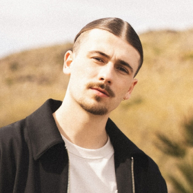 Arnaque au faux Pierre Garnier : l’arnaque sentimentale qui a coûté une fortune à une septuagénaire belge