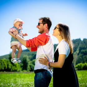 Pourquoi le comportement des parents hélicoptères est un frein à l'épanouissement des enfants