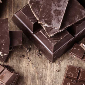 Manger du chocolat permettrait de réfléchir plus vite et d'être meilleur en maths