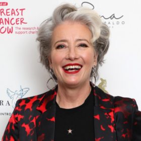 « J'aurais pu changer le cours de l'Histoire » : Emma Thompson raconte avoir été « traquée » par Donald Trump