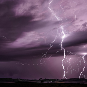 Orages : ces 6 départements où la foudre devrait tomber ce dimanche 7 septembre 2025