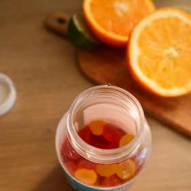 Spoiler : faire une cure multivitaminée chaque jour n'aurait pas de bienfaits particulier sur la santé