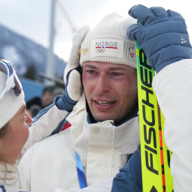 JO 2026 : Sturla Holm Laegreid en larmes après sa médaille, pourquoi son incroyable confession sur son infidélité a bouleversé le public