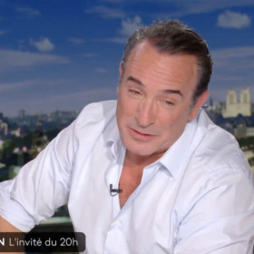 “Déconnecté de la réalité” : Jean Dujardin violemment attaqué après son passage chez Léa Salamé