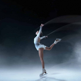 Pourquoi les pas entre les sauts sont tout aussi importants en patinage artistique