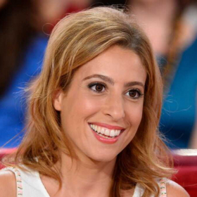 Léa Salamé : "Des cheveux de m****", les consignes étonnantes que France 2 lui a imposées sur son look pour le 20h