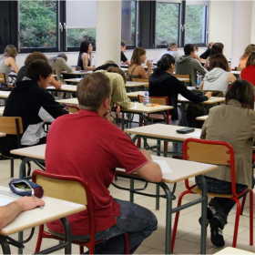 À seulement 9 ans, elle décroche le bac : un record historique en France