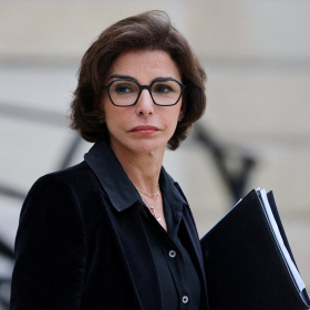 Paris : ce chanteur que tout le monde connaît choisit finalement le camp de Rachida Dati