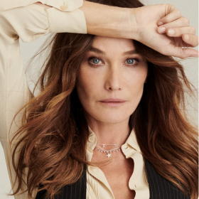 “Franchement nulles” : pourquoi Louis Bertignac avait jugé les débuts de son ex Carla Bruni aussi durement