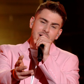 “De mon humble point de vue...” : Julien Lieb explique pourquoi il préfère la Star Academy à The Voice