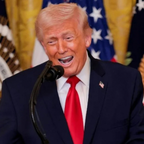 « Nous frapperons très fort » : la déclaration de Donald Trump qui fait redouter une nouvelle escalade