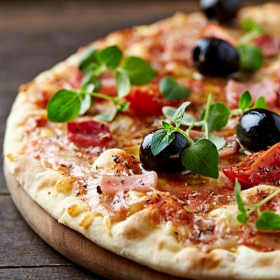 Voici les 5 aliments les plus riches en sel – et vous en avez très certainement dans votre cuisine