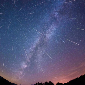 Perséides 2025 : où et comment voir la plus belle pluie d’étoiles filantes de l’été