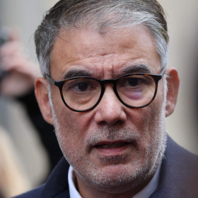 « J’ai fait ce que doit faire tout premier secrétaire » : Olivier Faure répond aux critiques et recadre Boris Vallaud après une soirée sous tension