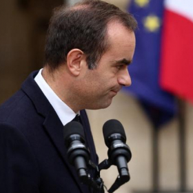 Budget 2026 : gel des retraites et des prestations sociales, impôts en hausse et hauts revenus mis à contribution
