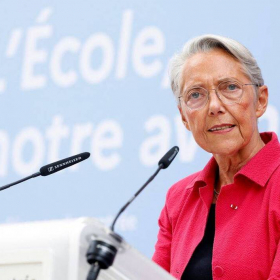 Pronote et École Directe fermés le soir et le week-end : la mesure d’Élisabeth Borne suscite la colère des parents