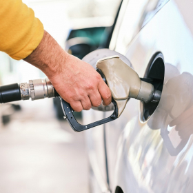 Essence à 1,99 euro, diesel à 2,09 euros : pourquoi ces prix ne suffisent plus à calmer la colère