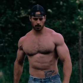 Mister Univers 2025 : Alexandre Jacquier, le fermier-musclé du sud-ouest qui va représenter la France