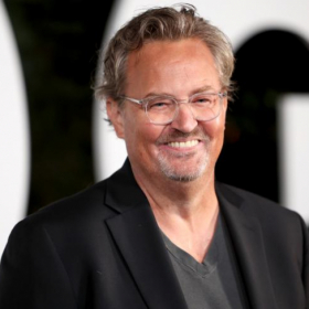 Mort de Matthew Perry : l’émotion de sa famille au procès de la dealeuse qui a plaidé coupable