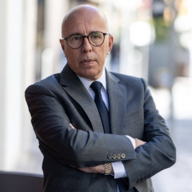 Présidentielle 2027 : « Les Républicains sont la petite roue de secours de la macronie », lâche Éric Ciotti