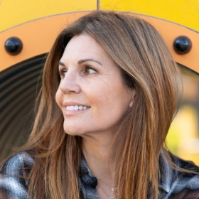 « Depuis qu’il n’est plus là… » : trois mois après la mort de son mari, Véronika Loubry raconte les difficultés de sa nouvelle vie seule