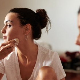 4 conseils à connaître pour bien se démaquiller à l'huile