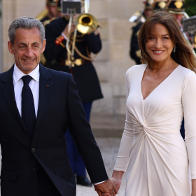 « Time is on your side » : le message de Carla Bruni à Nicolas Sarkozy pour ses 71 ans intrigue par sa signification