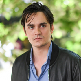 Incendie, accusations, menaces : jusqu’où peut aller la guerre entre Anthony et Alain-Fabien Delon ?