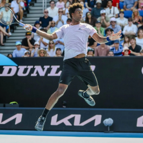 “On le disait fini” : après huit mois sans victoire, Gaël Monfils frappe un grand coup et bat un record historique