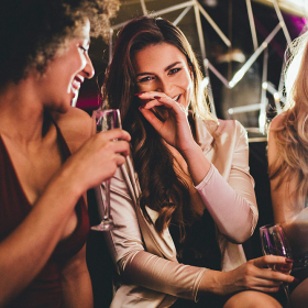 Garder ses amis d'enfance permet d'avoir une vie heureuse et plus équilibrée