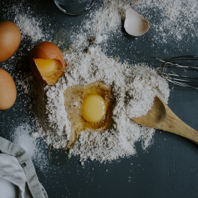 Les 3 erreurs à éviter absolument pour bien conserver les oeufs (et éviter tout risque d'intoxication alimentaire)