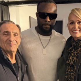 Laeticia Hallyday et Serge Varsano dînent avec Nicolas Sarkozy et Carla Bruni : les coulisses d’une soirée très privée à Paris