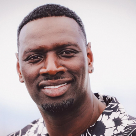 Omar Sy aperçu dans Paris avec son American Staff : les images qui interpellent